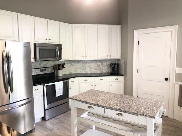 1433 Endicot Way, Mount Pleasant, SC 29466
