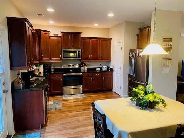 248 Swallowtail Ln, Goose Creek, SC 29445