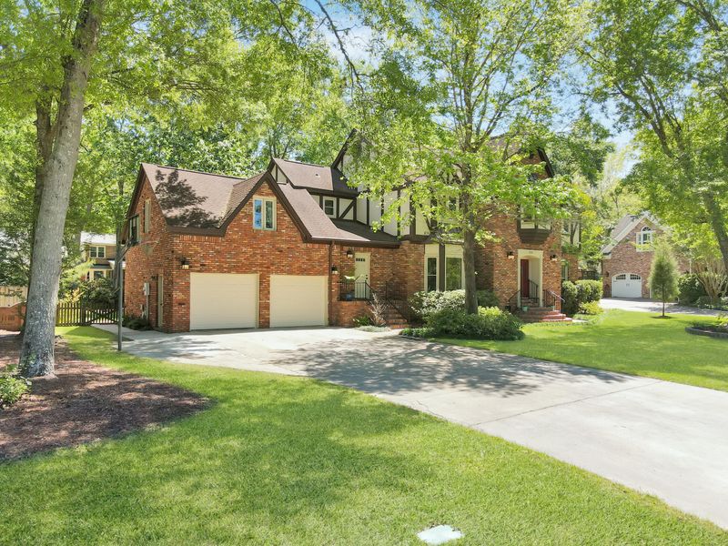 308 Middleton Blvd, Summerville, SC 29485