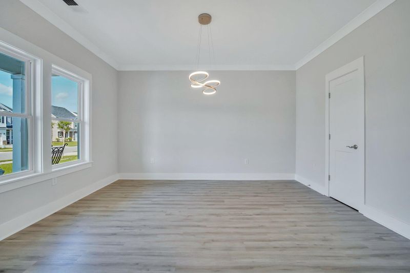 303 Silverleaf Ln, Moncks Corner, SC 29461