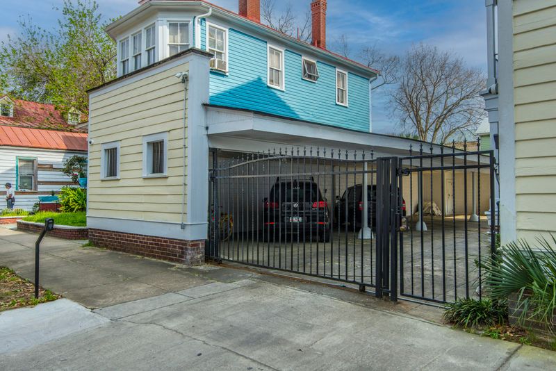 24 Thomas St #E, Charleston, SC 29403