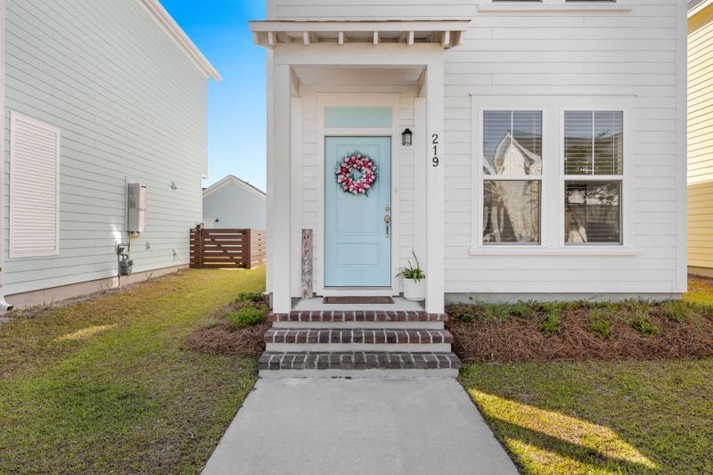 219 Winding Branch Dr, Summerville, SC 29486