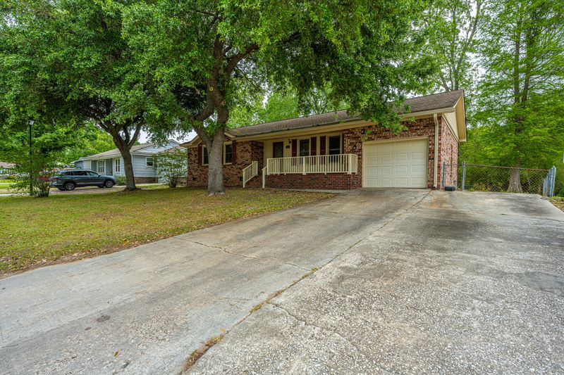 234 Trinity Pl, Ladson, SC 29456