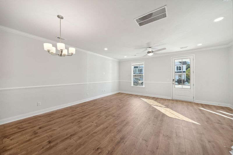 538 Green Fern Dr, Summerville, SC 29483