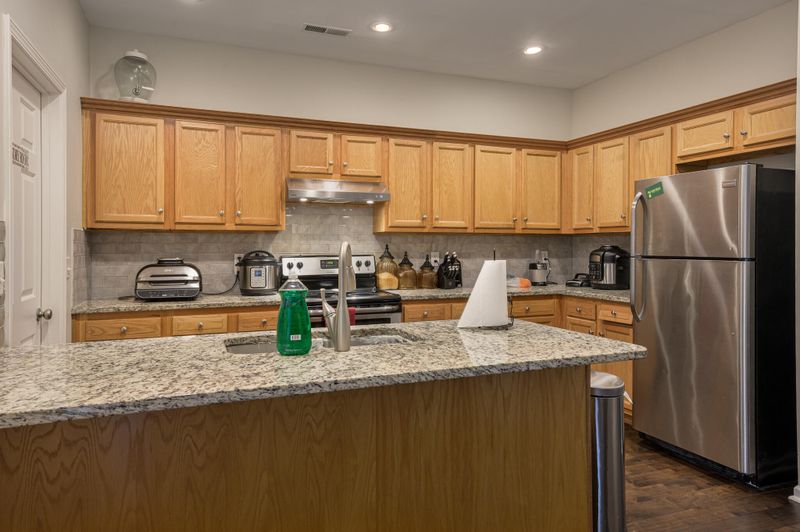 1009 Lexi Ct, Ladson, SC 29456