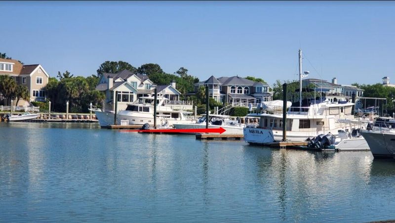 40 41st Ave #D15, Isle Of Palms, SC 29451