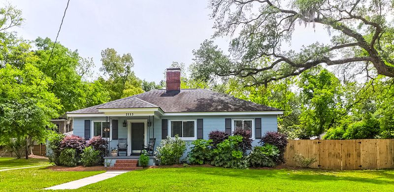 2115 Wappoo Hall Rd, Charleston, SC 29412
