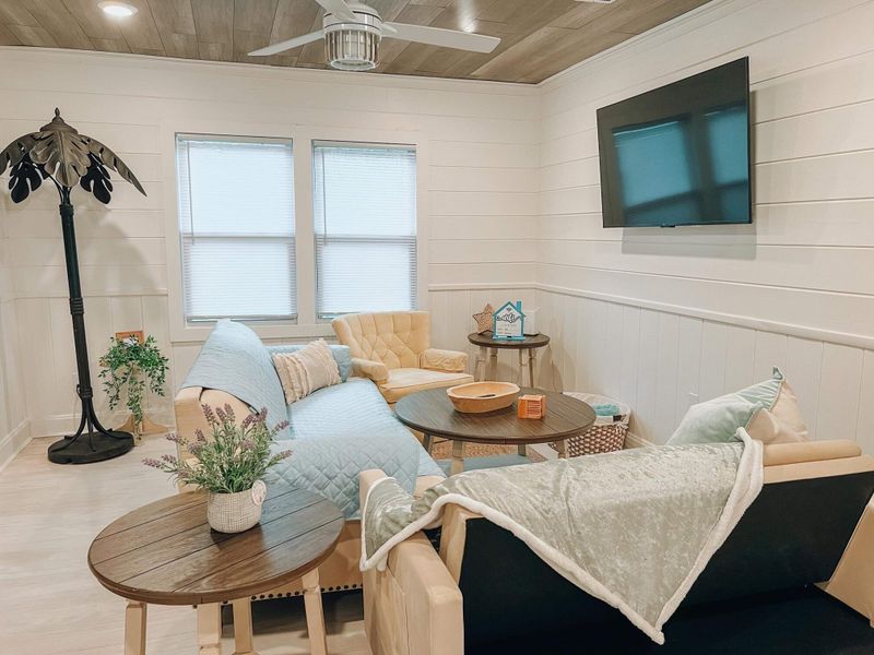 1137 Carter Ave, Mount Pleasant, SC 29464