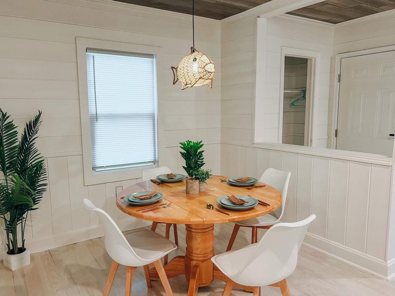 1137 Carter Ave, Mount Pleasant, SC 29464