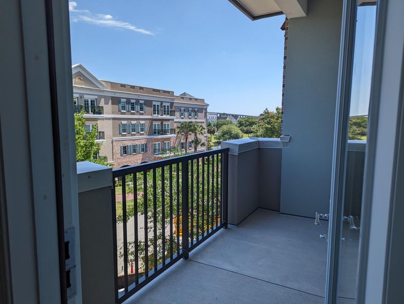135 Pier View St #305, Charleston, SC 29492