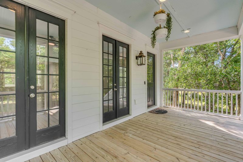 2252 Brown Pelican Ln, Charleston, SC 29412