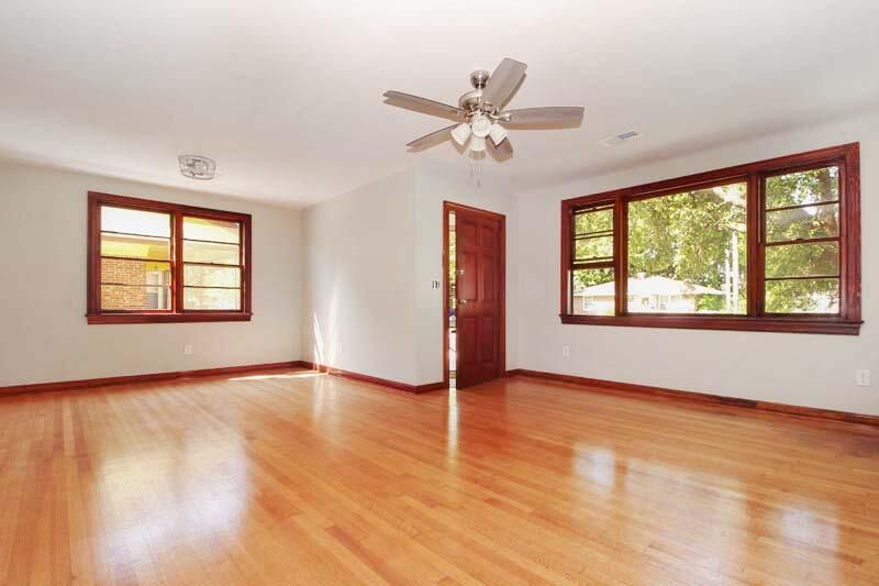 3843 Hottinger Ave, North Charleston, SC 29405
