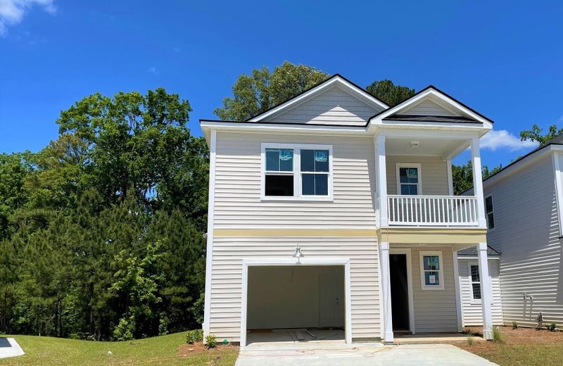 129 Hawthorne Landing Dr, Goose Creek, SC 29445