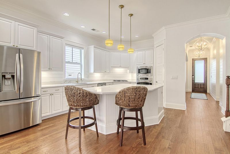 1739 Providence St, Charleston, SC 29492