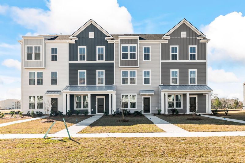 847 Recess Pointe Dr #34, Moncks Corner, SC 29461