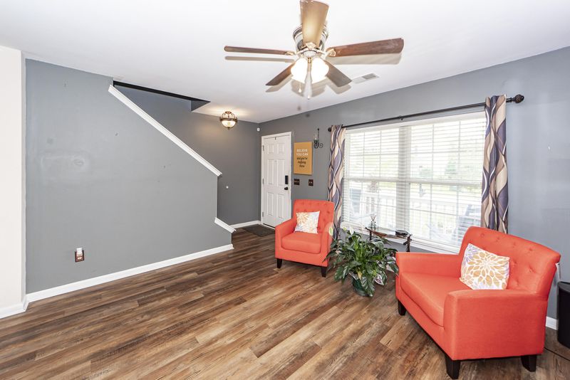 8548 Chloe Ln, North Charleston, SC 29406