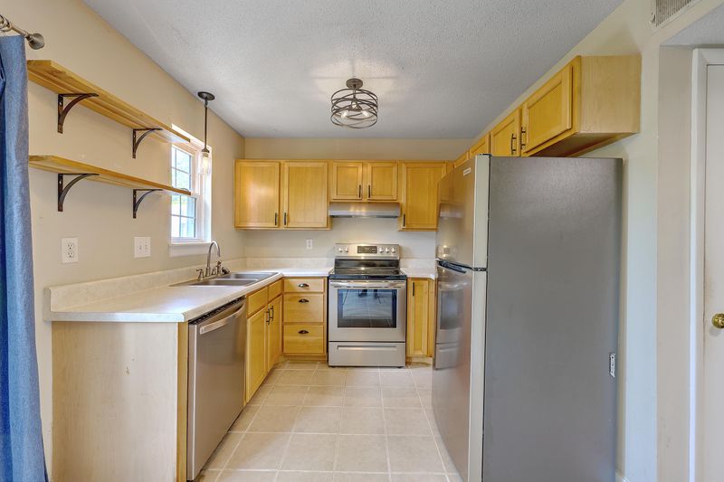 21 Rivers Point Row #14e, Charleston, SC 29412