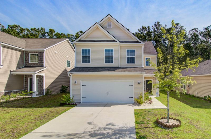 172 Daniels Creek Cir, Goose Creek, SC 29445
