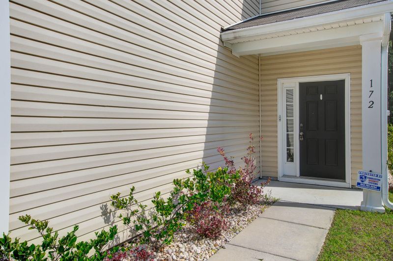 172 Daniels Creek Cir, Goose Creek, SC 29445