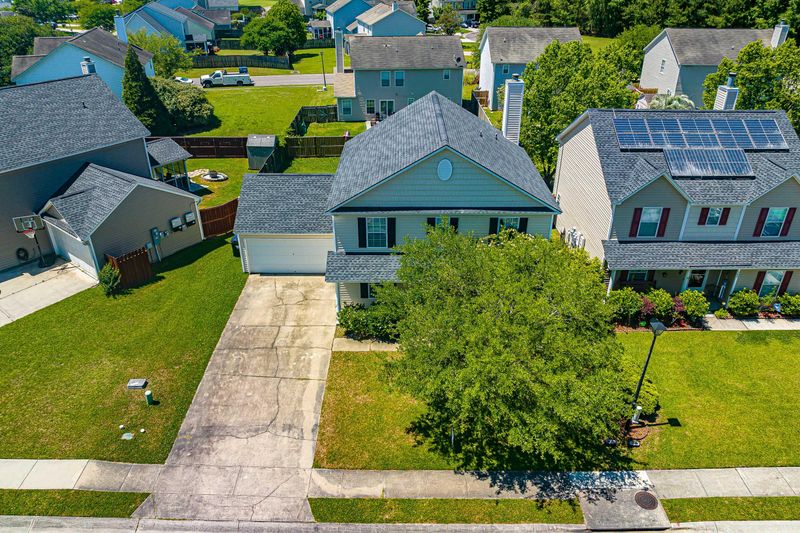 307 Aberdeen Cir, Summerville, SC 29483