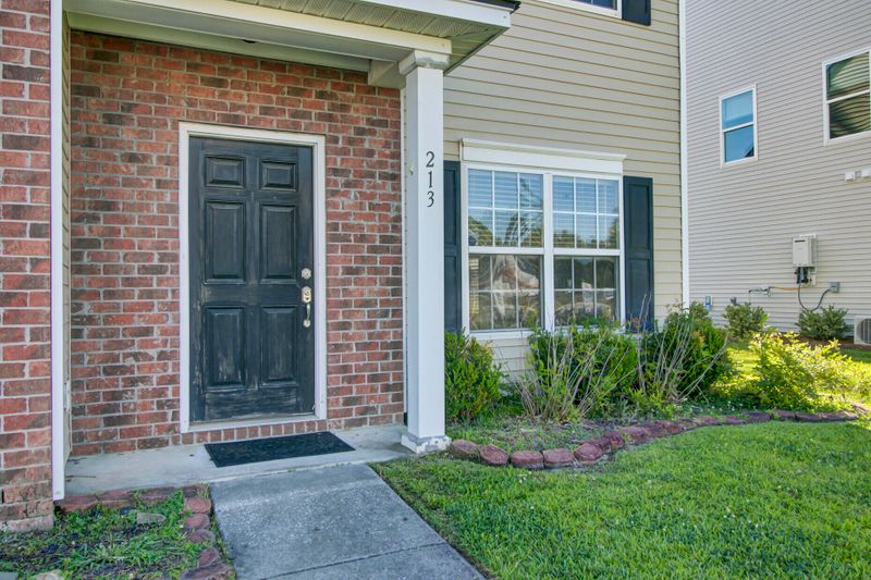 213 Silk Oak Dr, Moncks Corner, SC 29461
