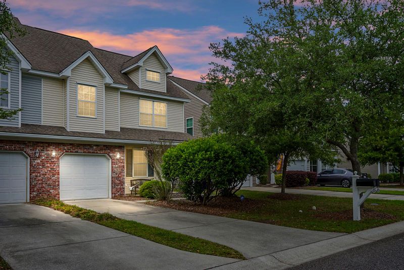 1292 Fenwick Plantation Rd, Johns Island, SC 29455