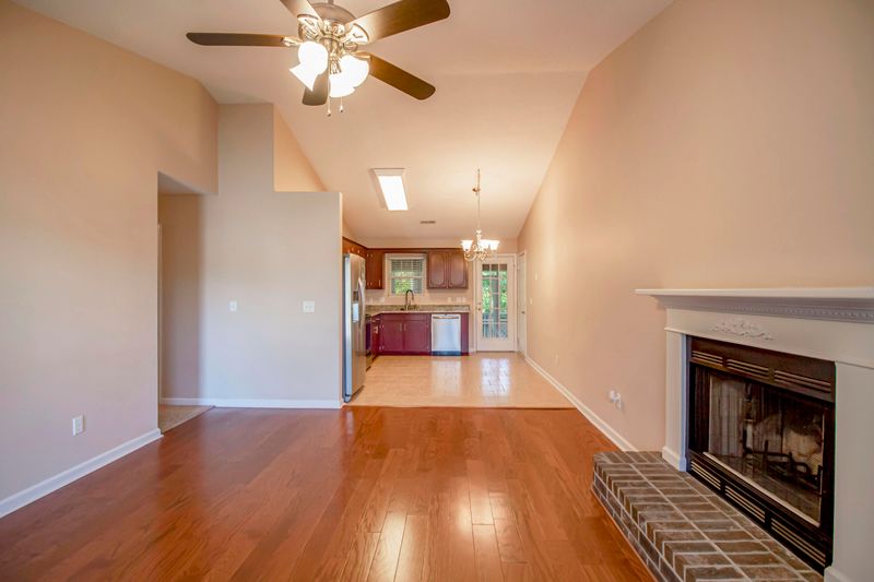 8680 Bentwood Dr, North Charleston, SC 29406