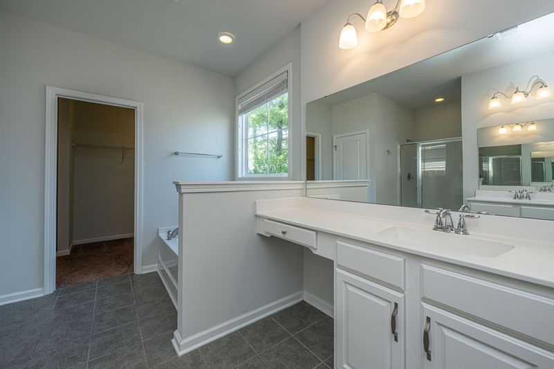 201 Yeamans Way, Summerville, SC 29483