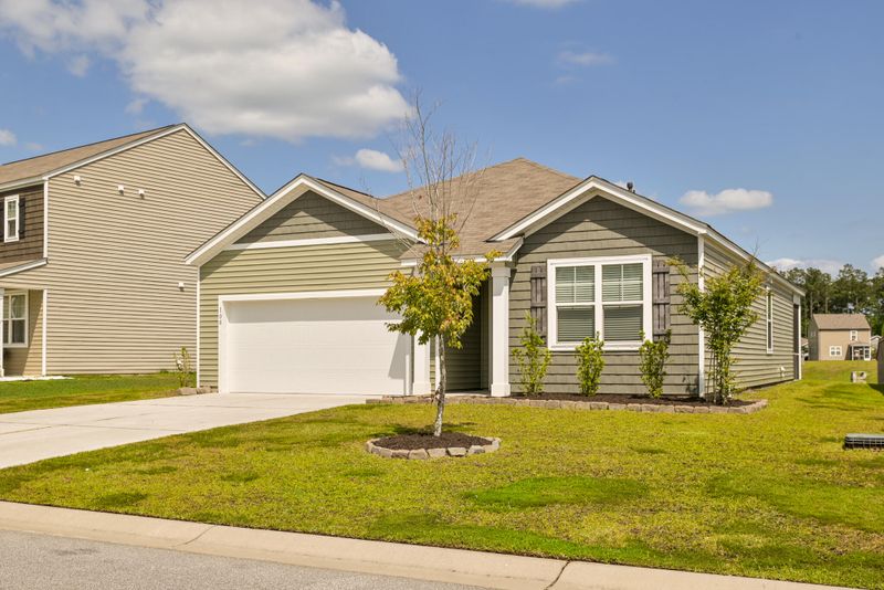 108 Sarcoxie Rd, Moncks Corner, SC 29461