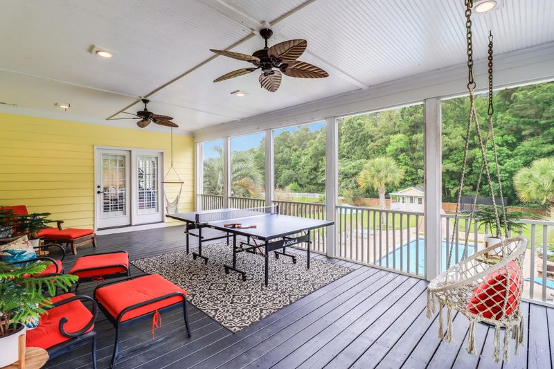 1245 Blue Sky Ln, Charleston, SC 29492