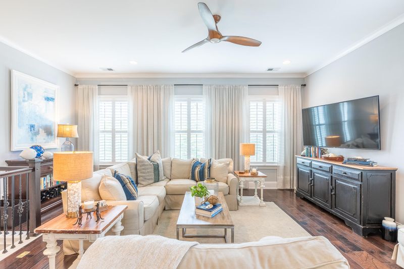 1343 Myrick Rd, Mount Pleasant, SC 29464
