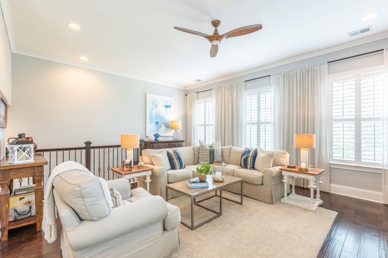 1343 Myrick Rd, Mount Pleasant, SC 29464
