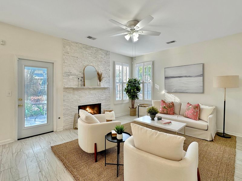 100 York Ct, Summerville, SC 29485