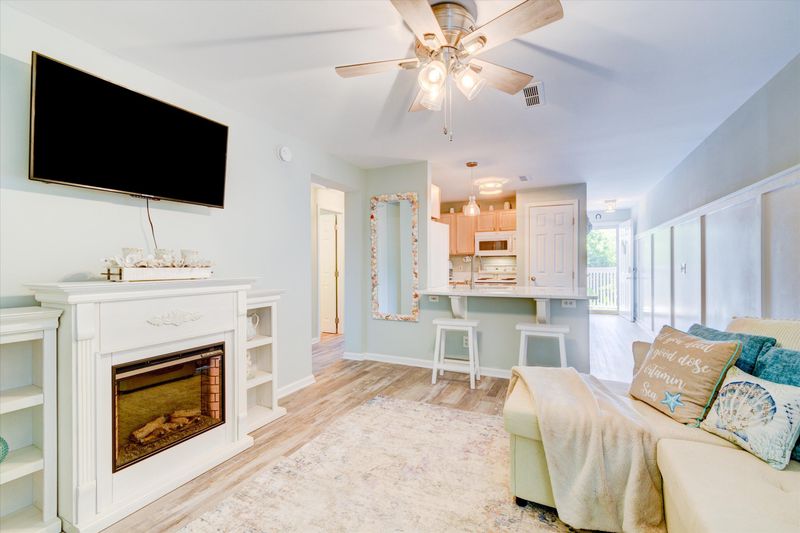 1530 Fort Johnson Rd #4j, Charleston, SC 29412