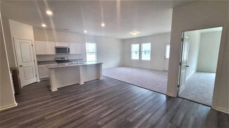 4461 Ocean Farm Dr, Summerville, SC 29485