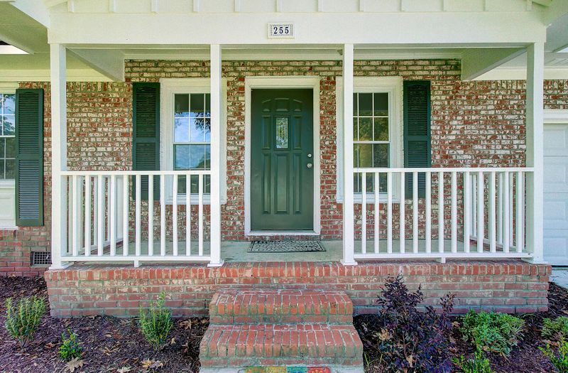 255 Jean Wells Dr, Goose Creek, SC 29445