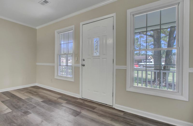 255 Jean Wells Dr, Goose Creek, SC 29445