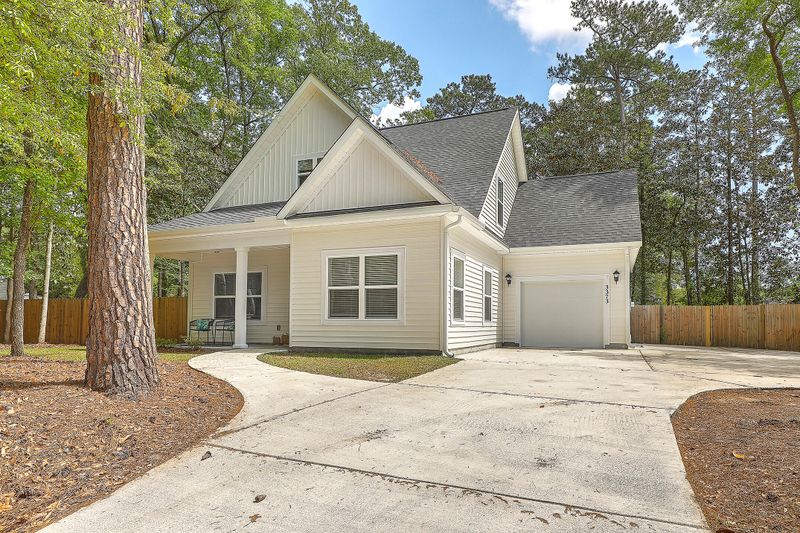 3373 Berryhill Rd, Johns Island, SC 29455