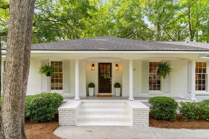 1237 Oldwanus Dr, Mount Pleasant, SC 29464