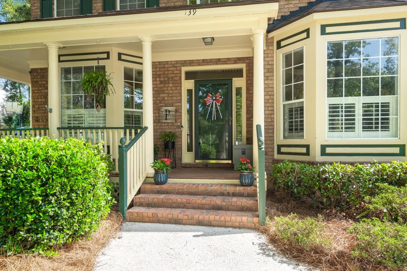 139 Old Course Rd, Summerville, SC 29485