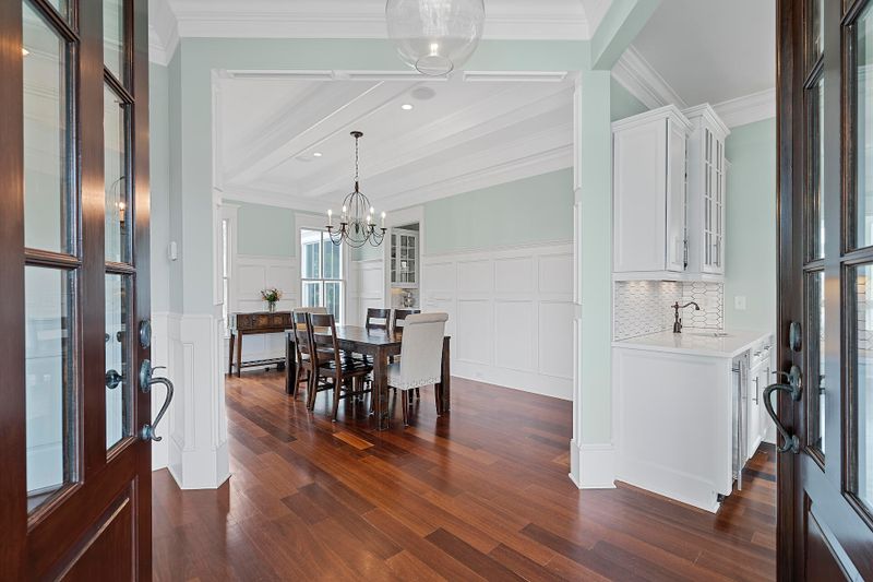 273 River Oak Dr, Mount Pleasant, SC 29464