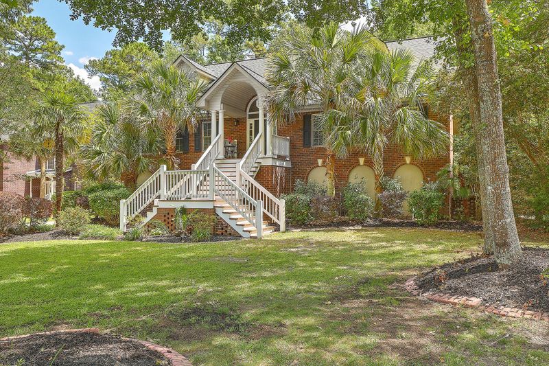 4272 Persimmon Woods Dr, North Charleston, SC 29420