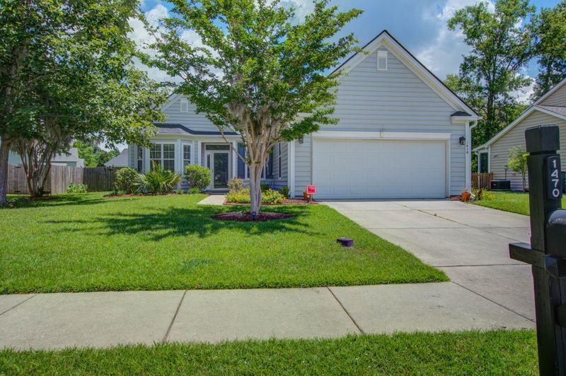 1470 Ashley Garden Blvd, Charleston, SC 29414