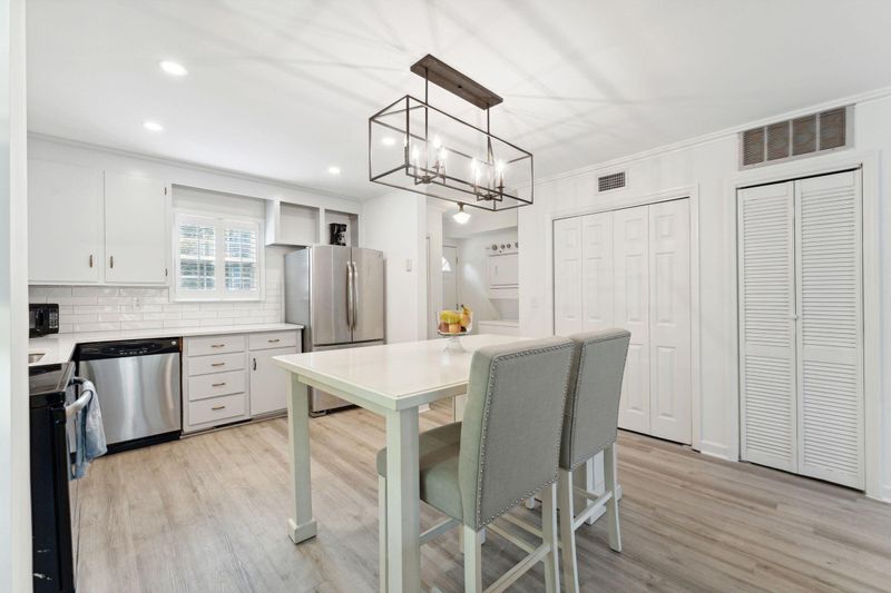 940 Lansing Dr #B, Mount Pleasant, SC 29464