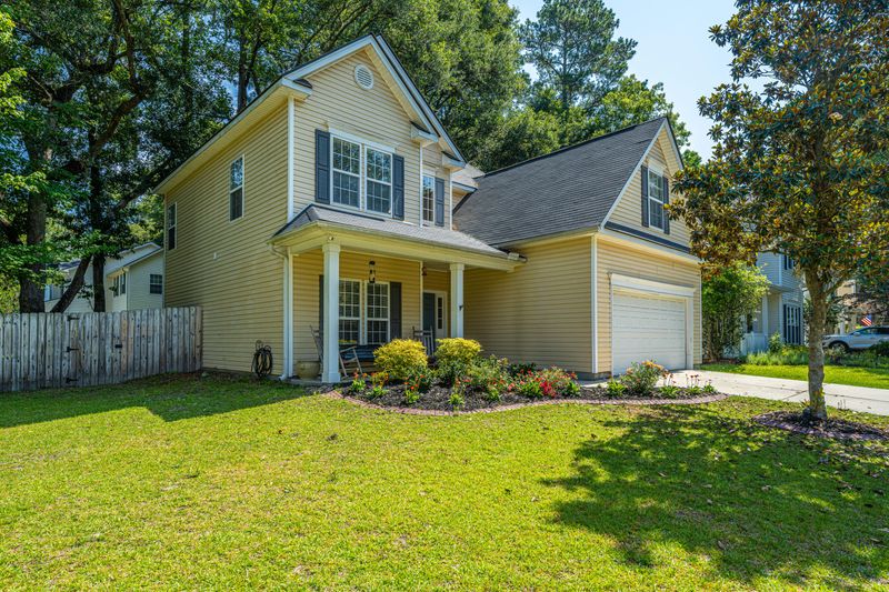 8612 Kennestone Ln, North Charleston, SC 29420