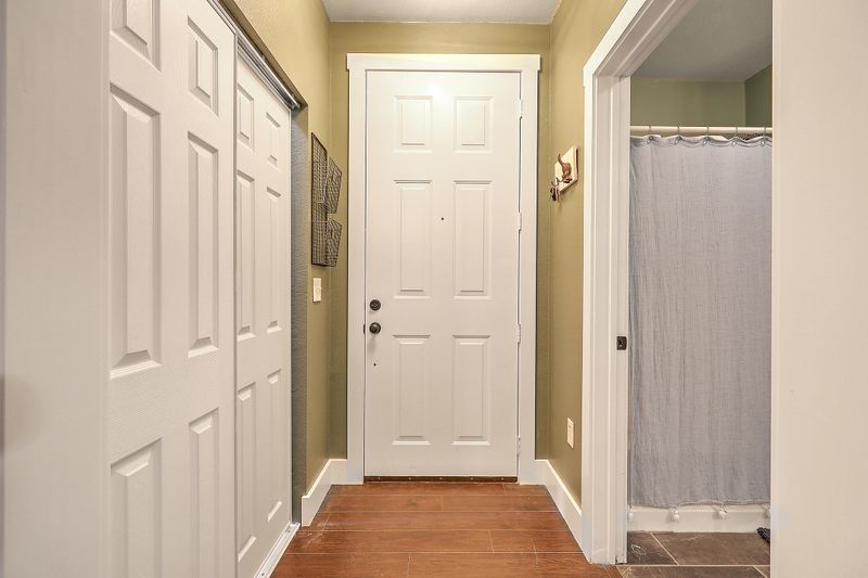 60 Fenwick Hall Allee #116, Johns Island, SC 29455