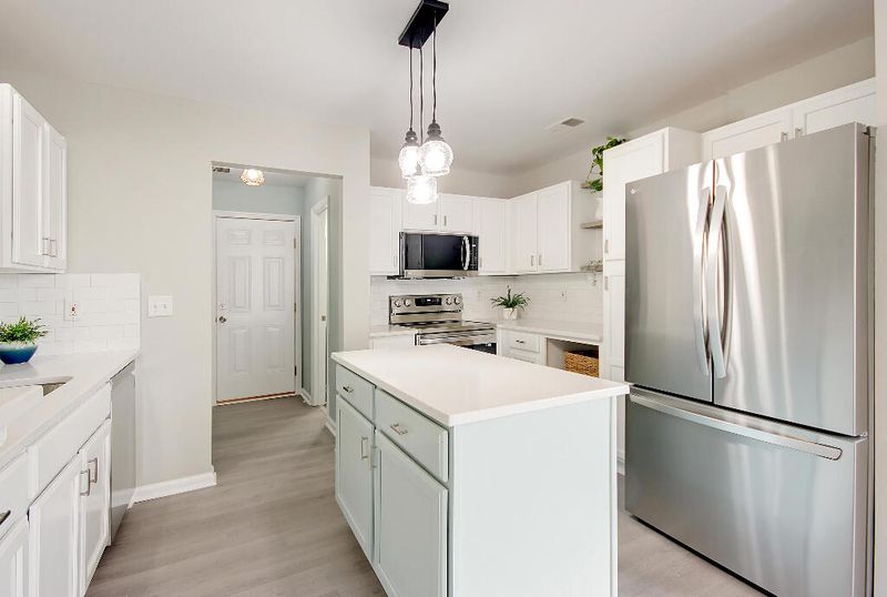 514 Beverly Dr, Summerville, SC 29485