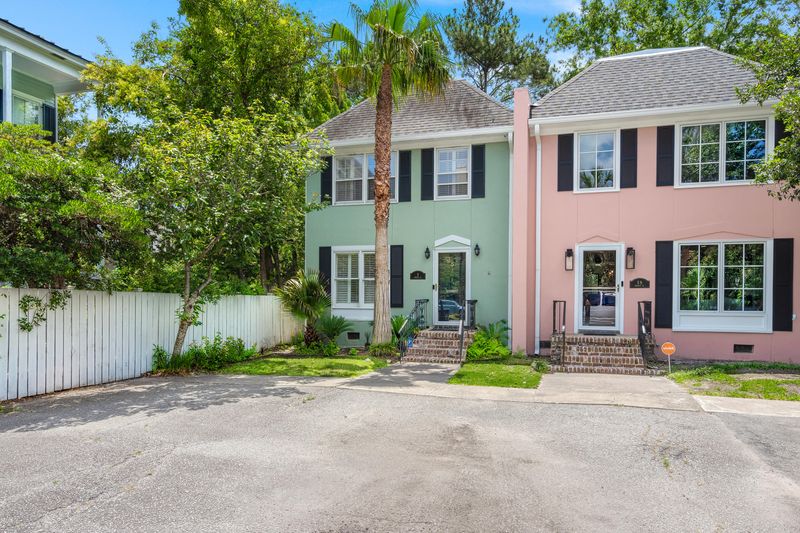 5 Bennett St, Charleston, SC 29401