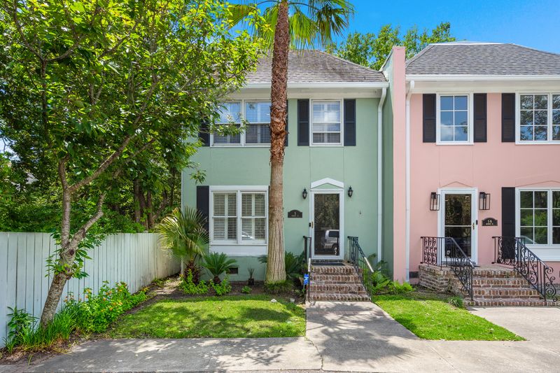 5 Bennett St, Charleston, SC 29401