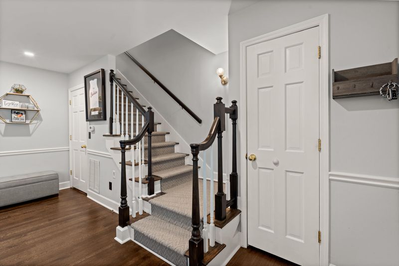 5 Bennett St, Charleston, SC 29401